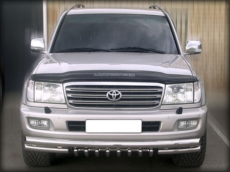 Toyota Land Cruiser 100 1998-2007г.в.-Дуга передняя по низу бампера d-76+60 радиусная с доп. защитой картера d-43